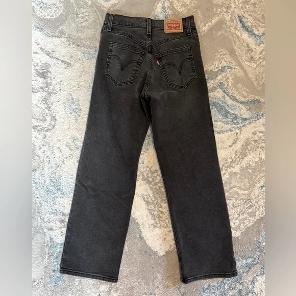 Levi’s Ribcage Ankle Straight Jeans. Women’s size 25. - Picture 3 of 5